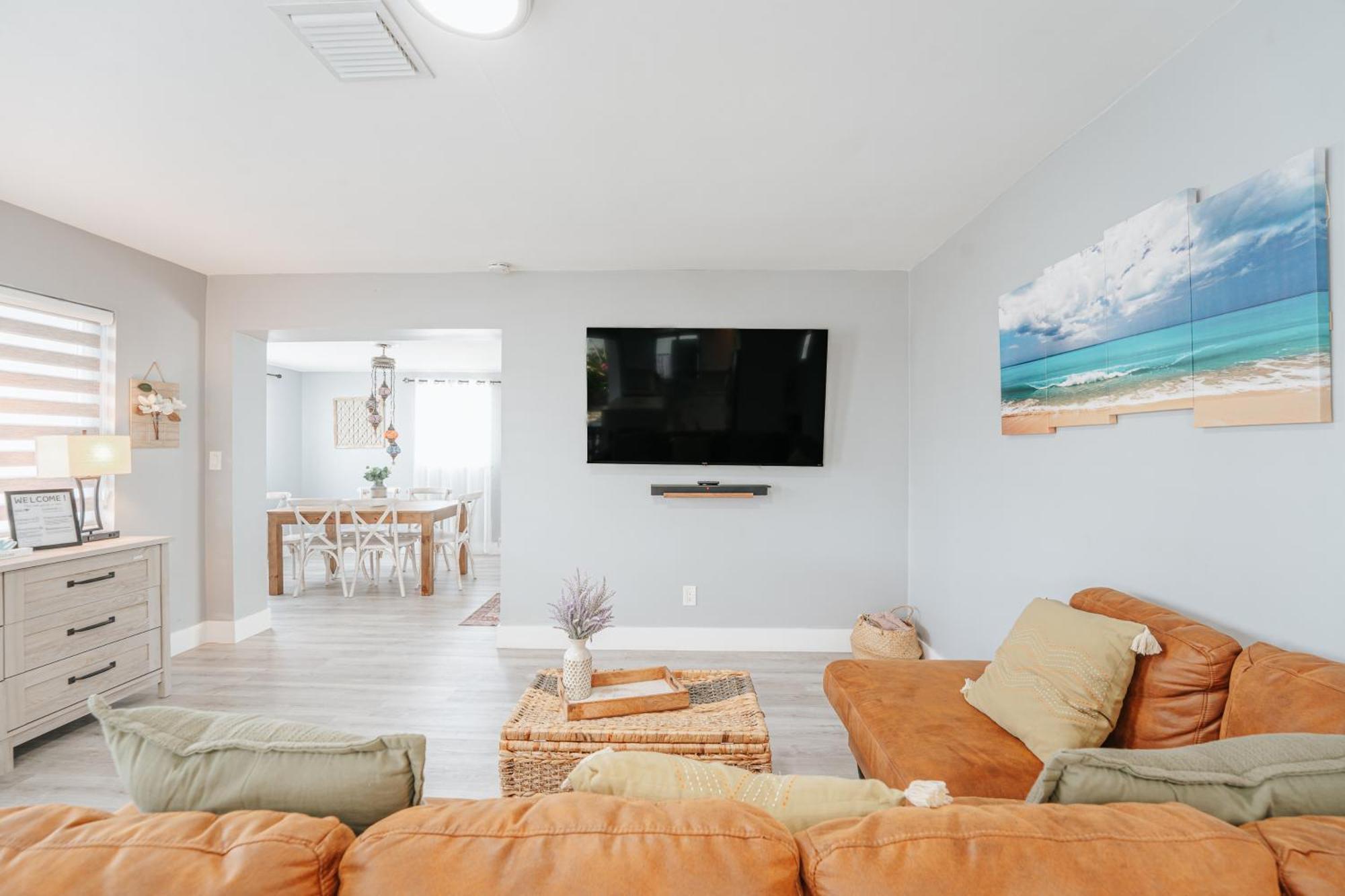 Home With A Pool Close To Beach And Fll Airport Pool Heated October- March Fort Lauderdale Buitenkant foto