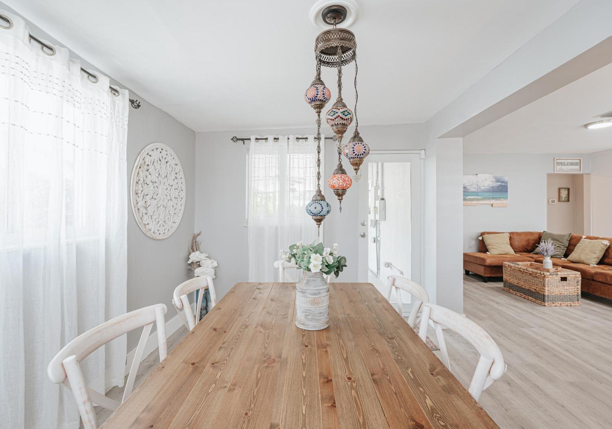 Home With A Pool Close To Beach And Fll Airport Pool Heated October- March Fort Lauderdale Buitenkant foto